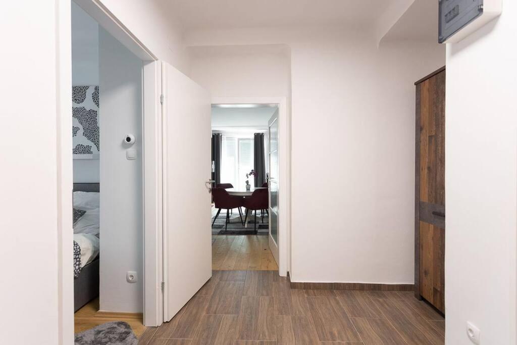 Apartamento New Shalalaliving - Lovely Near Schoenbrunn In - Ag